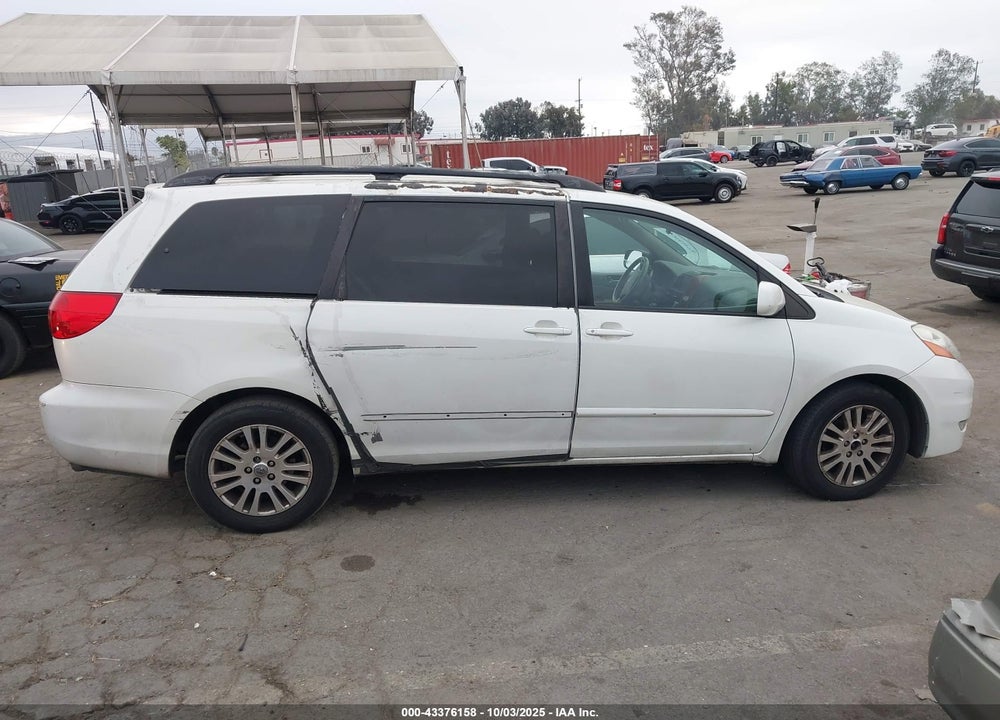 2009 TOYOTA SIENNA XLE VIN: 5TDZK22C19S235473