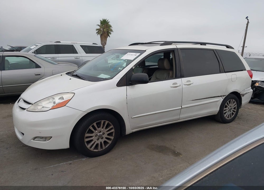2009 TOYOTA SIENNA XLE VIN: 5TDZK22C19S235473