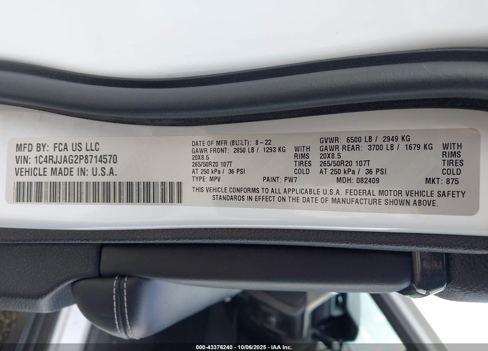 2023 JEEP GRAND CHEROKEE L ALTITUDE 4X2 VIN: 1C4RJJAG2P8714570