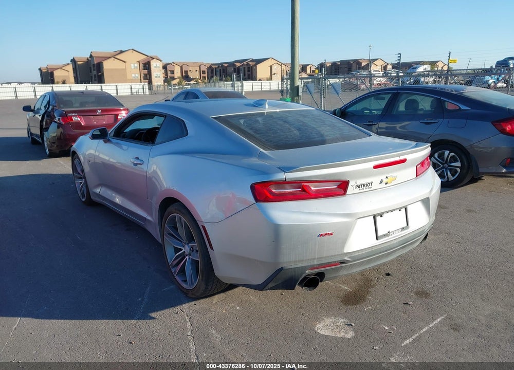 2016 CHEVROLET CAMARO VIN: 1G1FB1RX5G0187569
