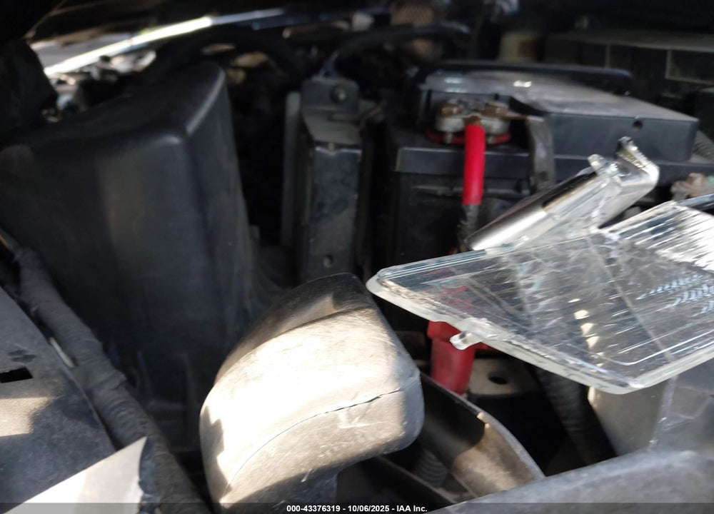 2010 FORD FOCUS SE VIN: 1FAHP3FN8AW108633