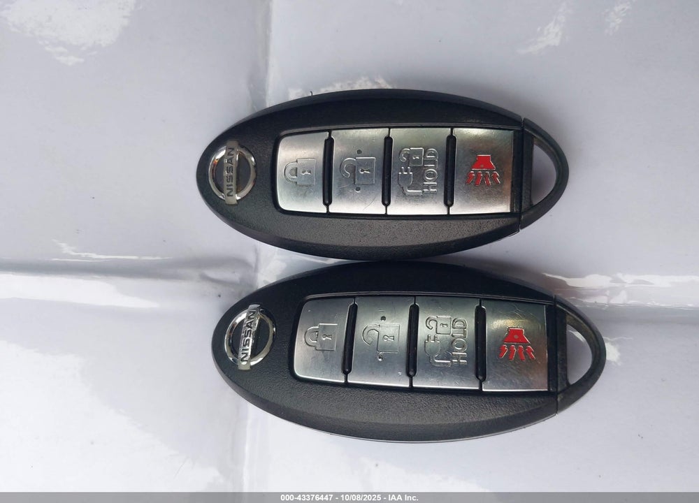 2015 NISSAN LEAF VIN: 1N4AZ0CP4FC331230