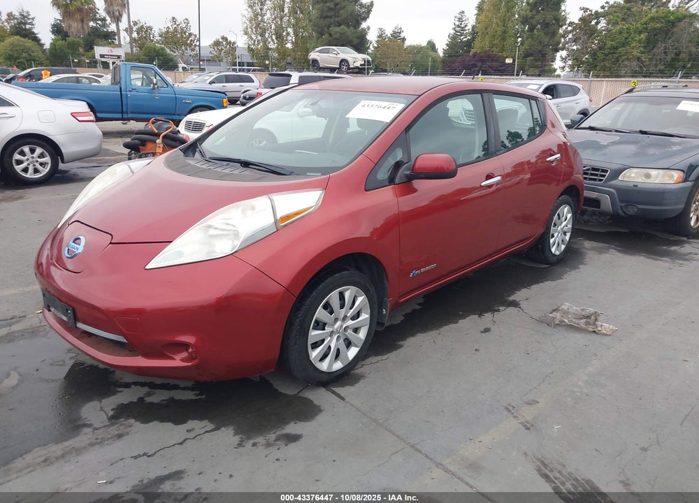 2015 NISSAN LEAF VIN: 1N4AZ0CP4FC331230