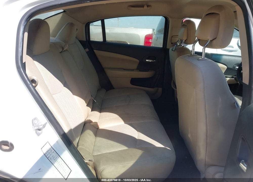 2014 CHRYSLER 200 VIN: 1C3CCBAB0EN238204