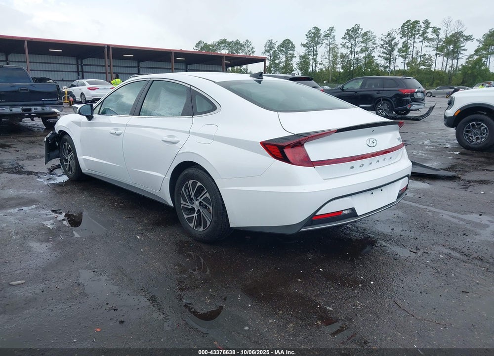 2023 HYUNDAI SONATA HYBRID VIN: KMHL24JJXPA077996