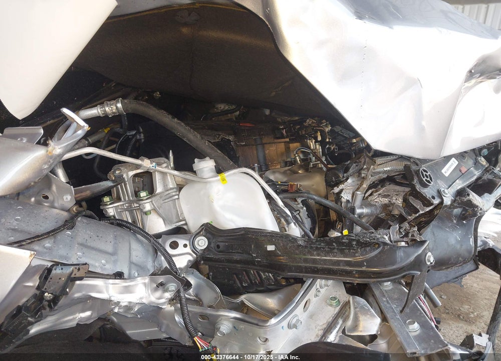 2026 HONDA HR-V AWD LX VIN: 3CZRZ2H3XTM709876