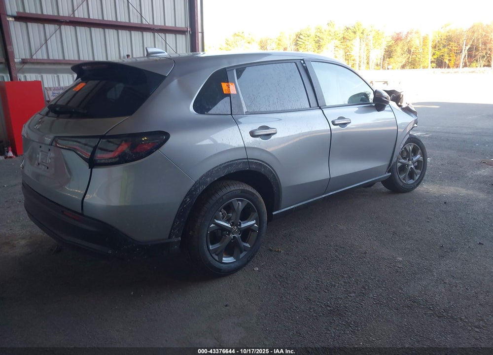 2026 HONDA HR-V AWD LX VIN: 3CZRZ2H3XTM709876