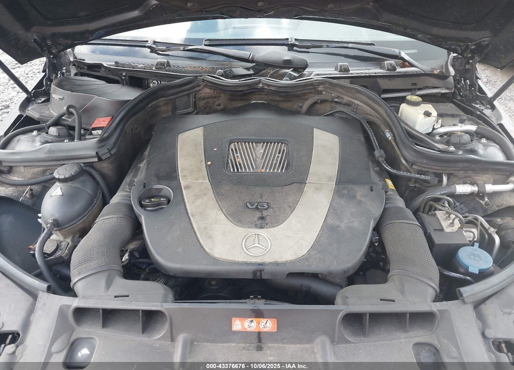 2010 MERCEDES-BENZ C 300 VIN: WDDGF8BBXAR093784