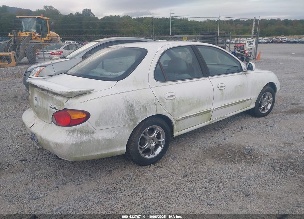 2000 HYUNDAI ELANTRA GLS VIN: KMHJF35F7YU032896