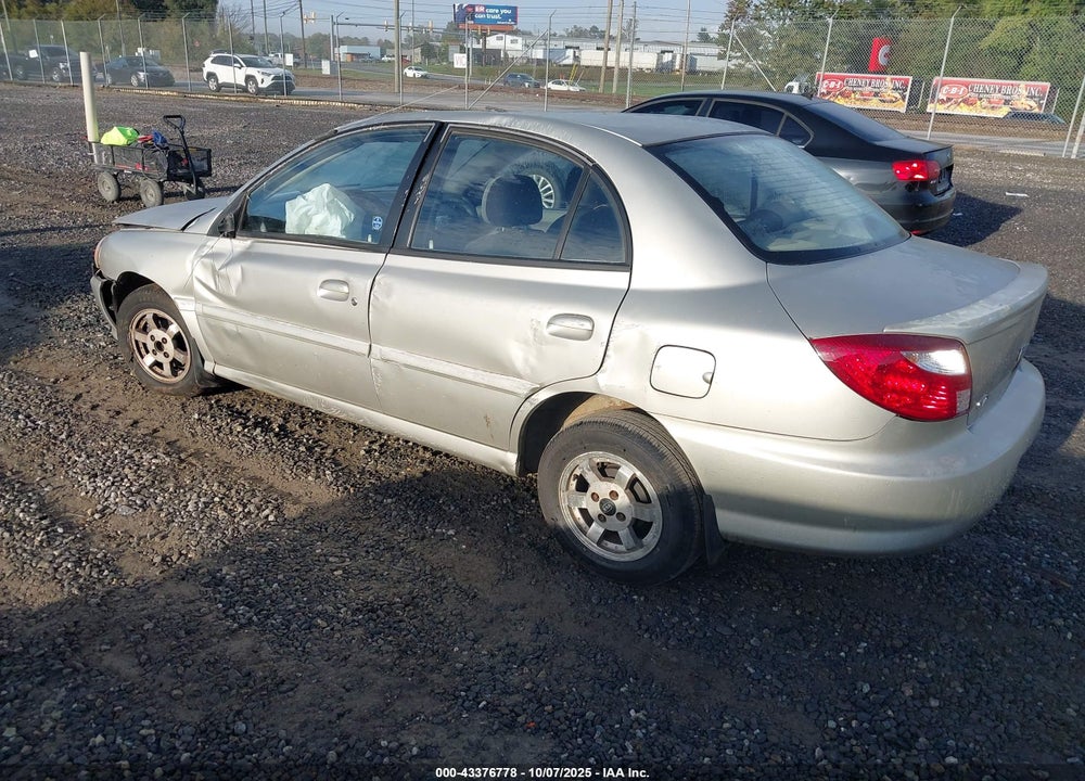 2001 KIA RIO VIN: KNADC123916022192