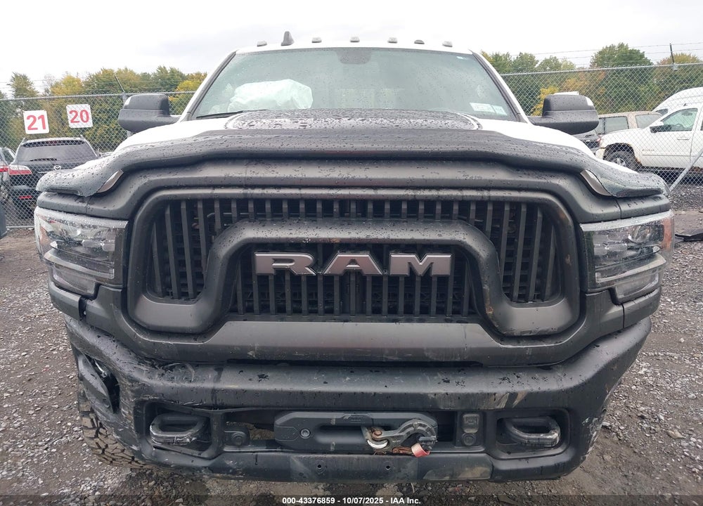 2022 RAM 2500 VIN: 3C6TR5EJ5NG184847