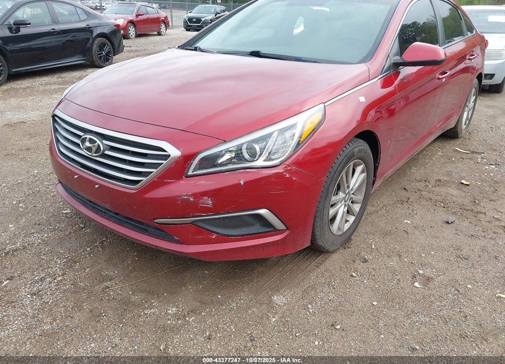 2016 HYUNDAI SONATA VIN: 5NPE24AF0GH360568