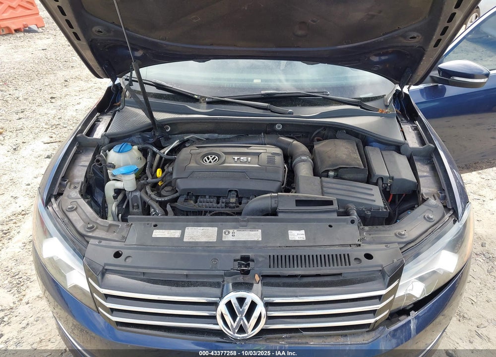 2014 VOLKSWAGEN PASSAT VIN: 1VWBT7A38EC051282