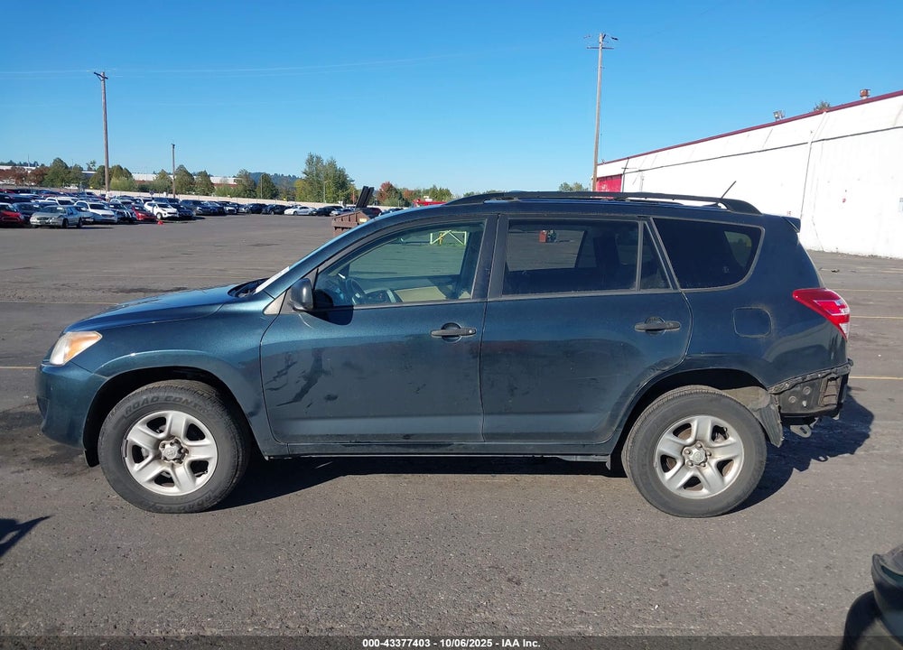 2009 TOYOTA RAV4 VIN: JTMBF33V895008816