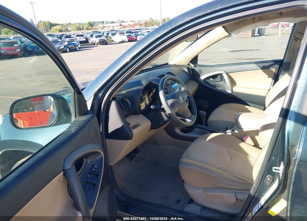 2009 TOYOTA RAV4 VIN: JTMBF33V895008816