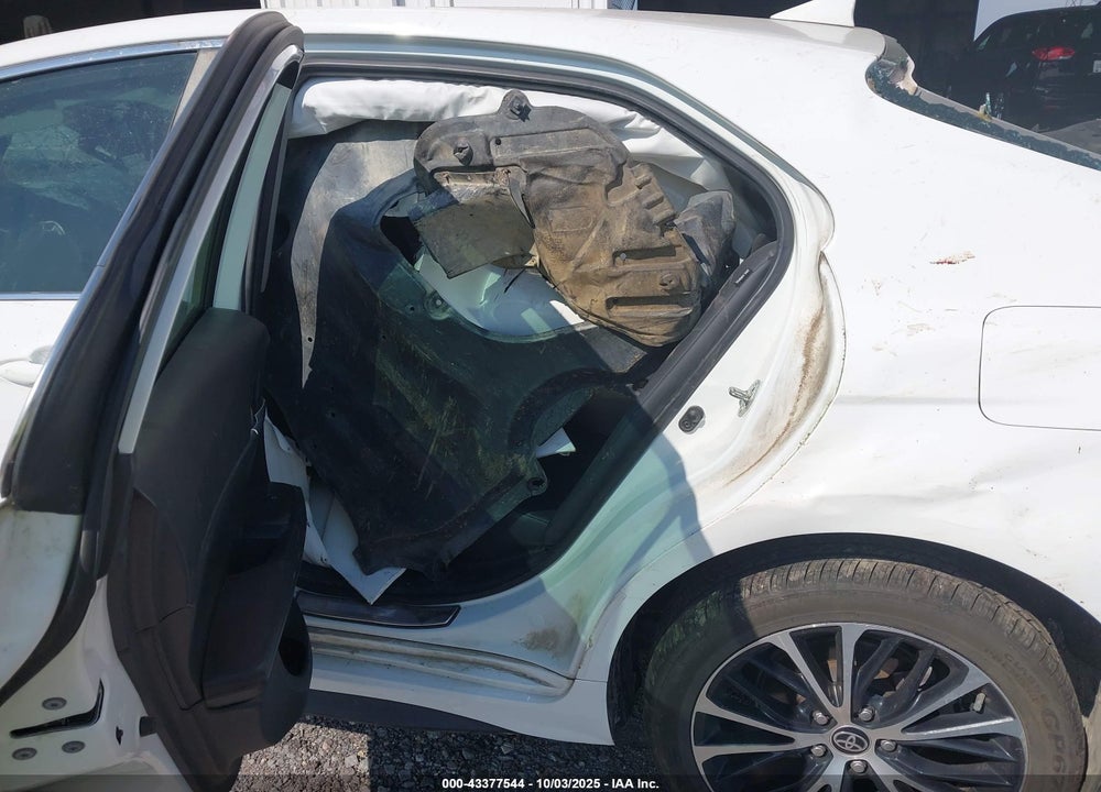 2020 TOYOTA CAMRY VIN: 4T1M11AK6LU402117