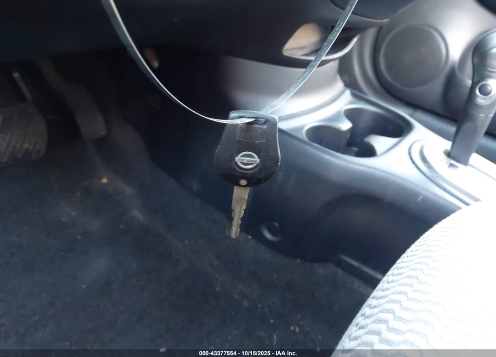 2015 NISSAN VERSA NOTE VIN: 3N1CE2CP3FL353074