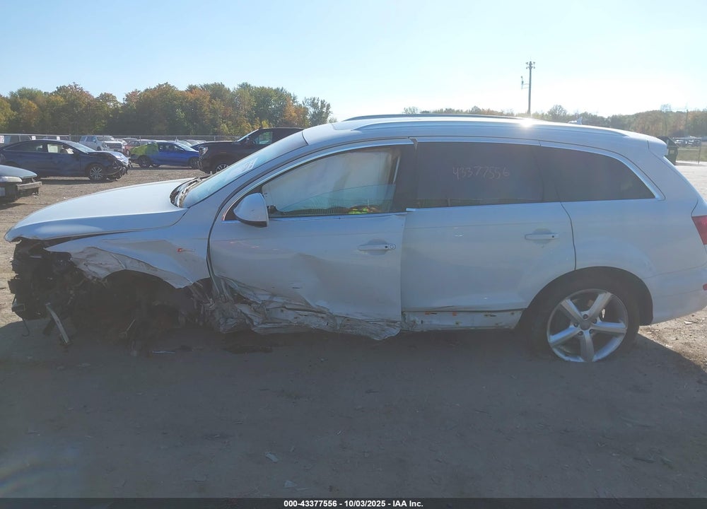 2014 AUDI Q7 VIN: WA1DGAFEXED001219