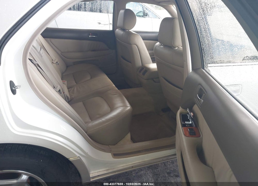 2000 LEXUS LS 400 VIN: JT8BH28F8Y0177315