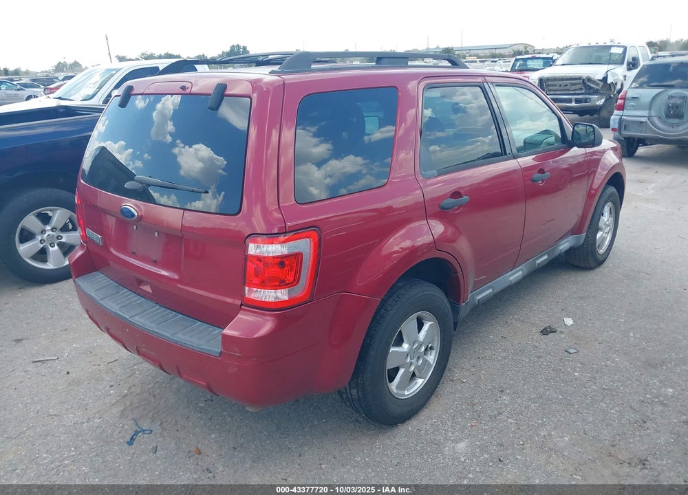 2011 FORD ESCAPE VIN: 1FMCU0D79BKC10270