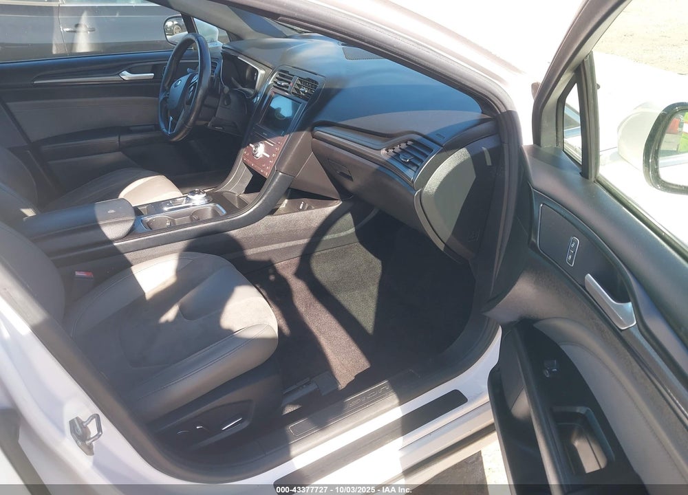 2017 FORD FUSION VIN: 3FA6P0VP2HR153363