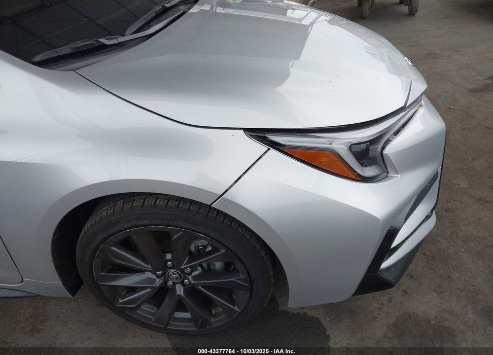 2024 TOYOTA COROLLA VIN: JTDBCMFE8R3052501