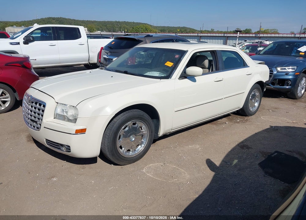 2005 CHRYSLER 300 TOURING VIN: 2C3JA53G85H634171