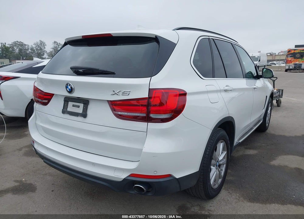 2015 BMW X5 VIN: 5UXKR2C59F0H36415