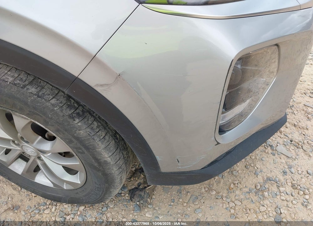 2020 HYUNDAI SANTA FE SE VIN: 5NMS23AD9LH282178