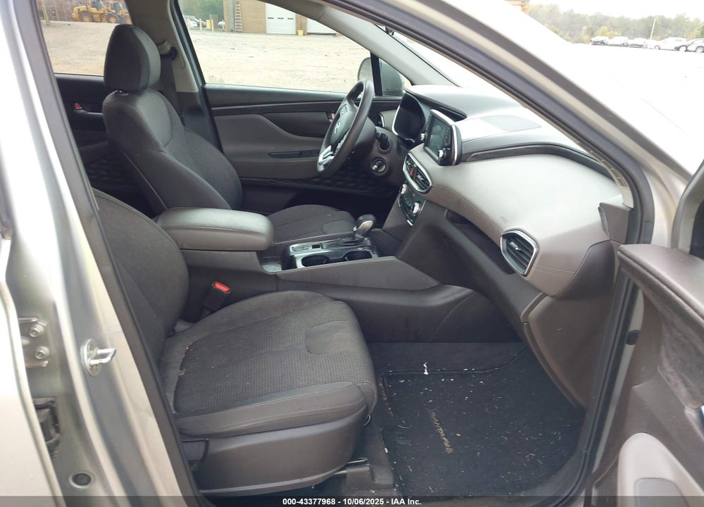 2020 HYUNDAI SANTA FE SE VIN: 5NMS23AD9LH282178