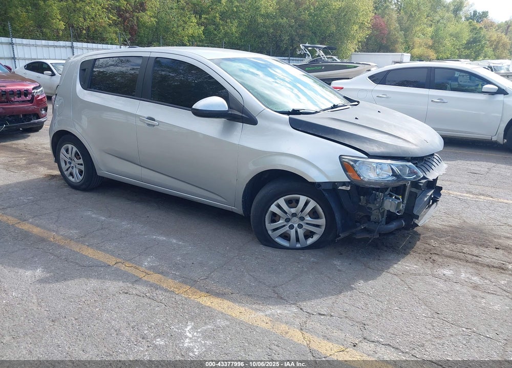 2020 CHEVROLET SONIC FWD  1FL 5-DOOR VIN: 1G1JG6SB8L4127649
