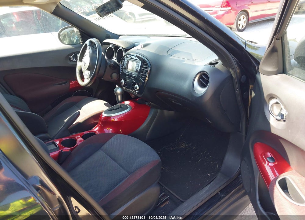 2012 NISSAN JUKE VIN: JN8AF5MV8CT114373
