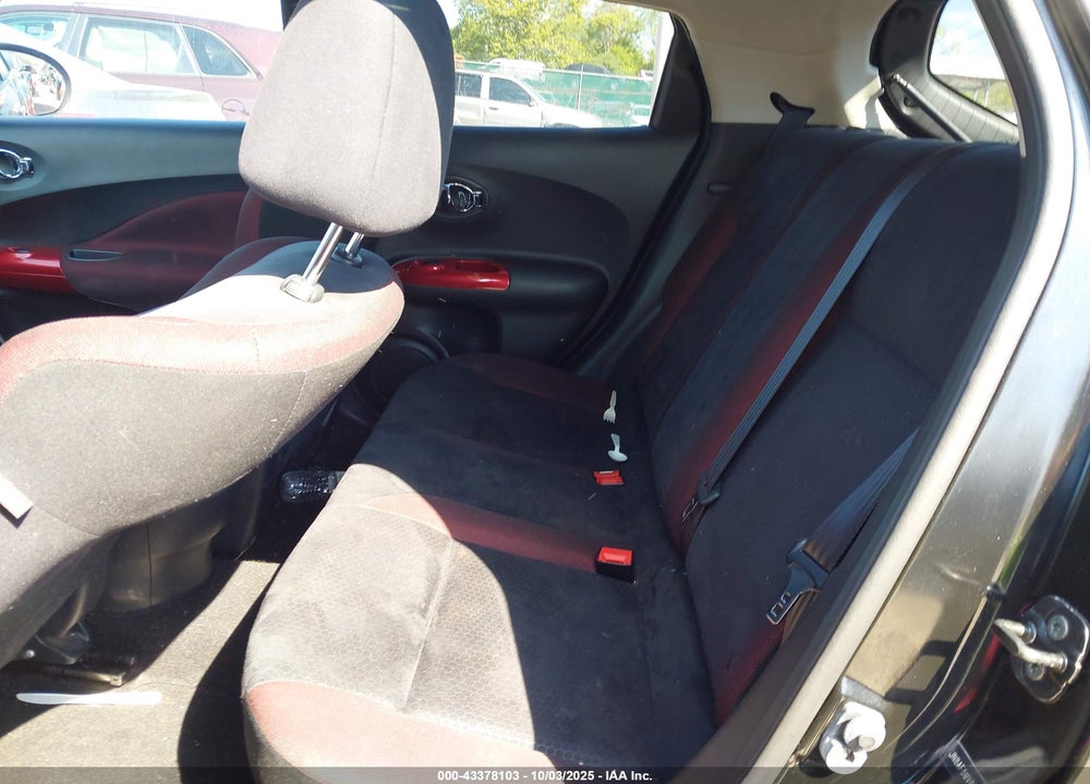 2012 NISSAN JUKE VIN: JN8AF5MV8CT114373