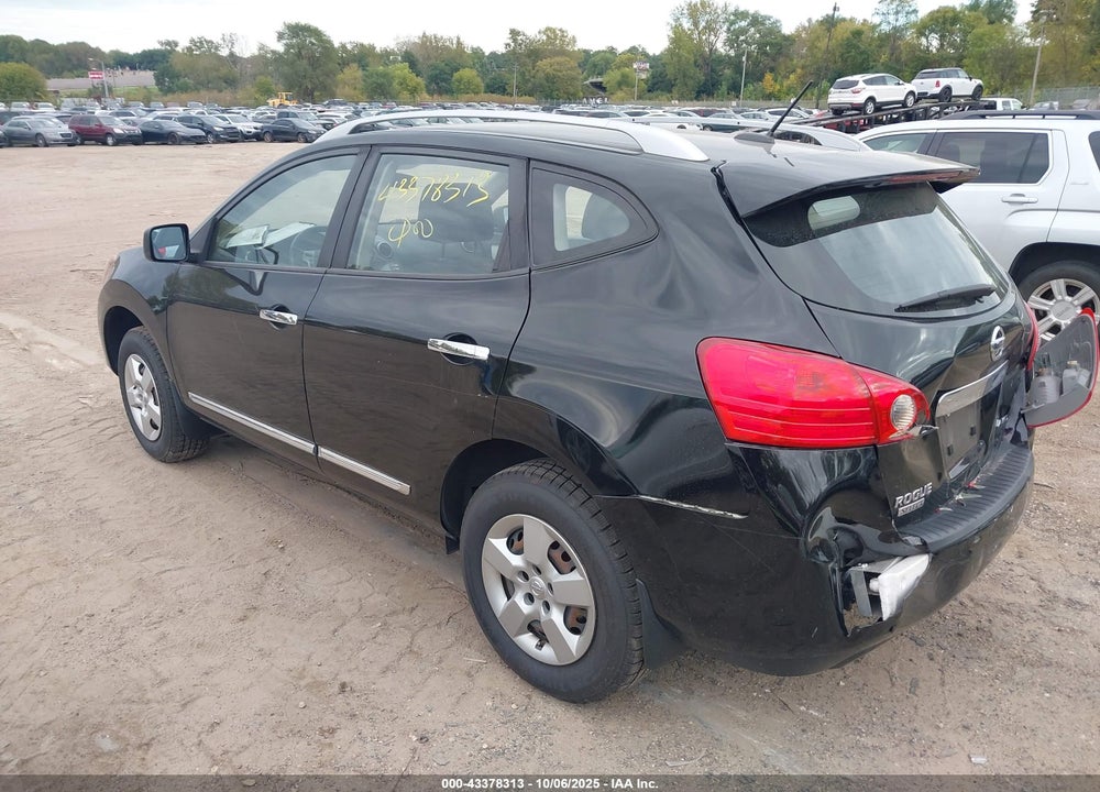 2015 NISSAN ROGUE VIN: JN8AS5MV9FW260053