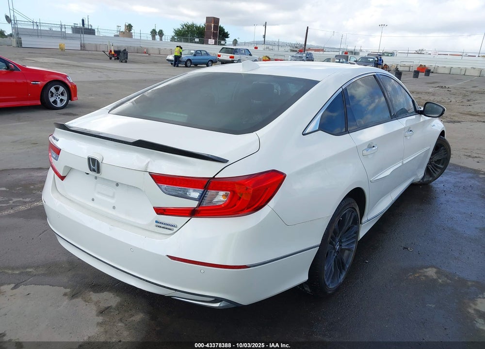 2018 HONDA ACCORD HYBRID TOURING VIN: 1HGCV3F93JA004434