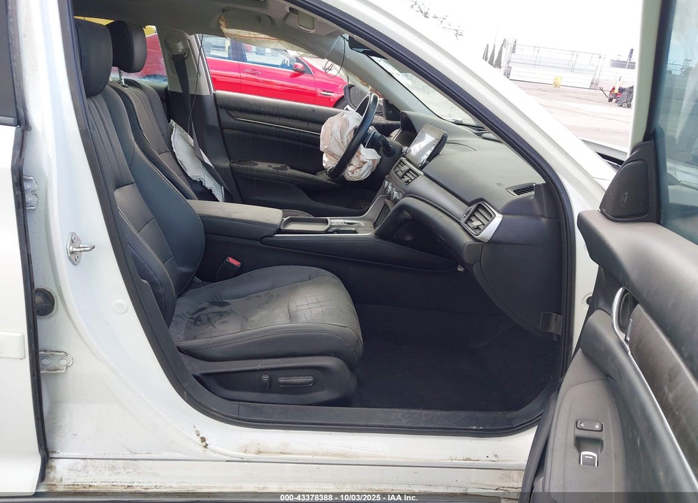 2018 HONDA ACCORD HYBRID TOURING VIN: 1HGCV3F93JA004434