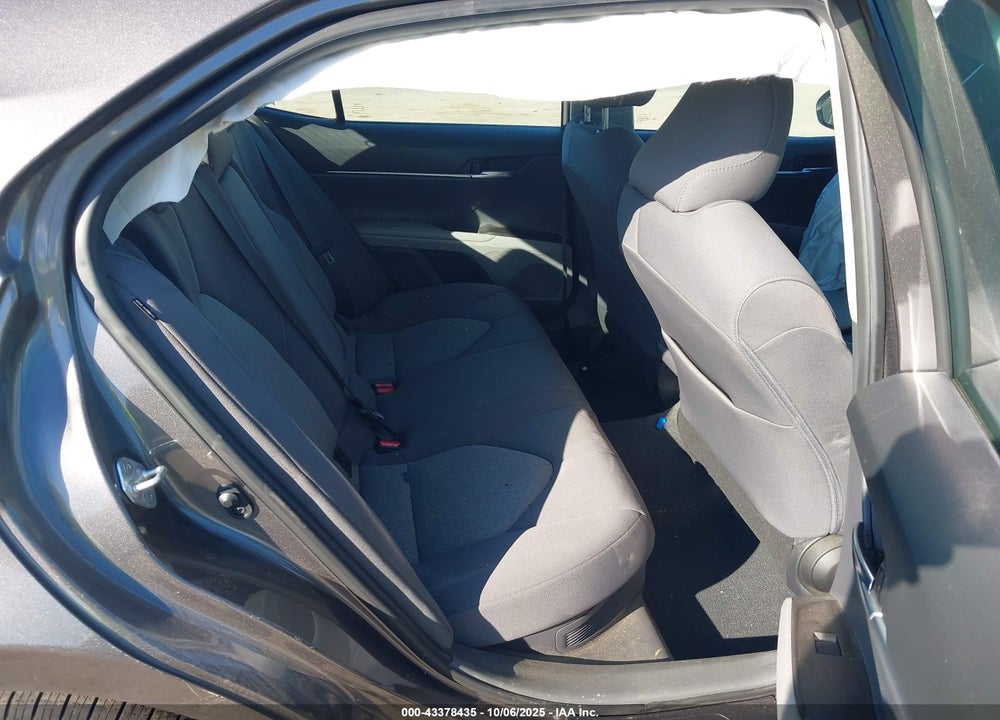 2023 TOYOTA CAMRY LE HYBRID VIN: 4T1C31AKXPU601876
