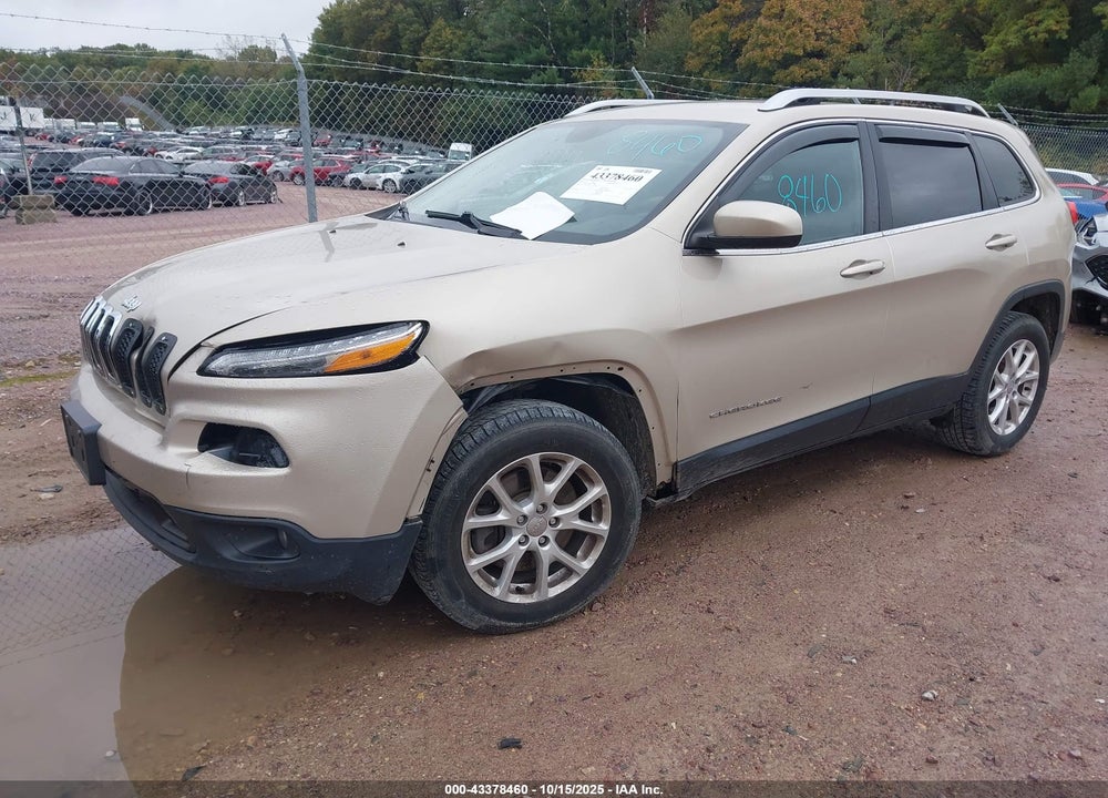 2015 JEEP CHEROKEE VIN: 1C4PJMCB4FW678885