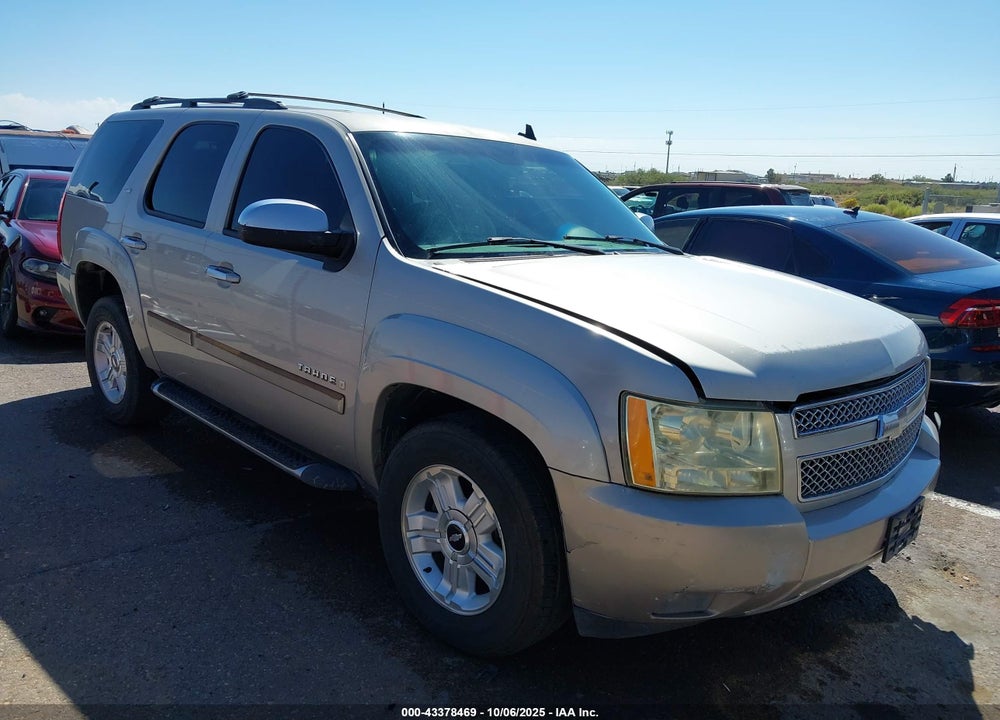 2008 CHEVROLET TAHOE LT VIN: 1GNFK13018R131801