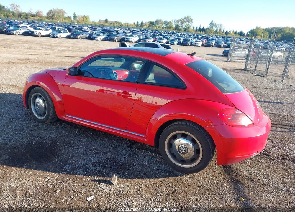 2012 VOLKSWAGEN BEETLE 2.5L VIN: 3VWJP7AT2CM638332