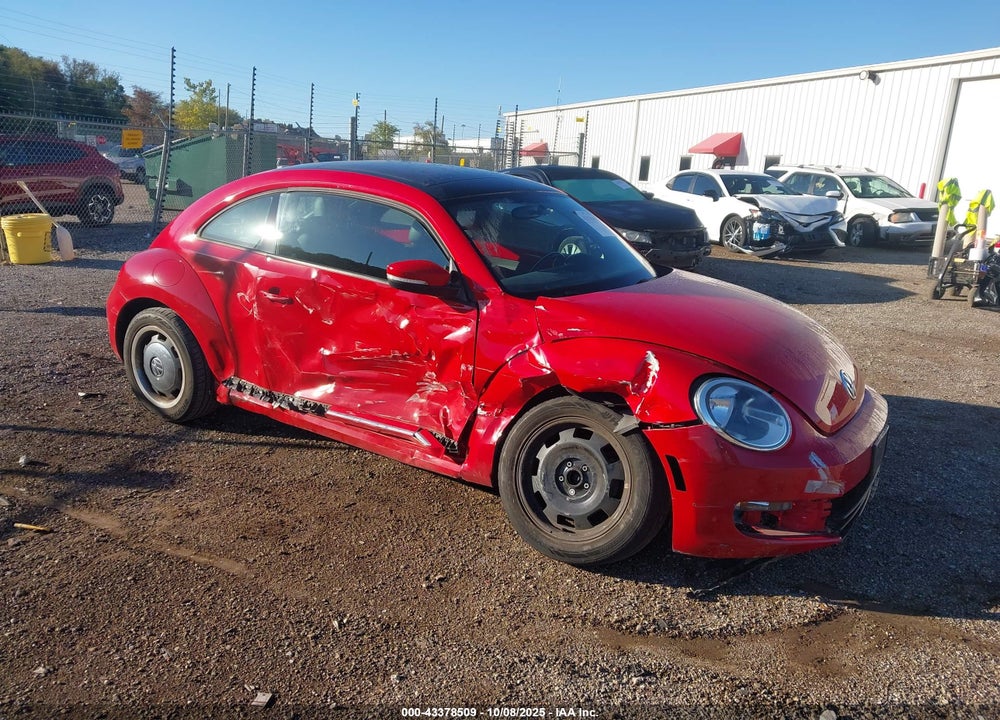 2012 VOLKSWAGEN BEETLE 2.5L VIN: 3VWJP7AT2CM638332