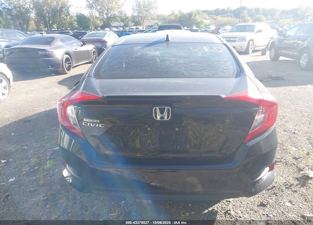 2017 HONDA CIVIC VIN: 19XFC1F33HE007181