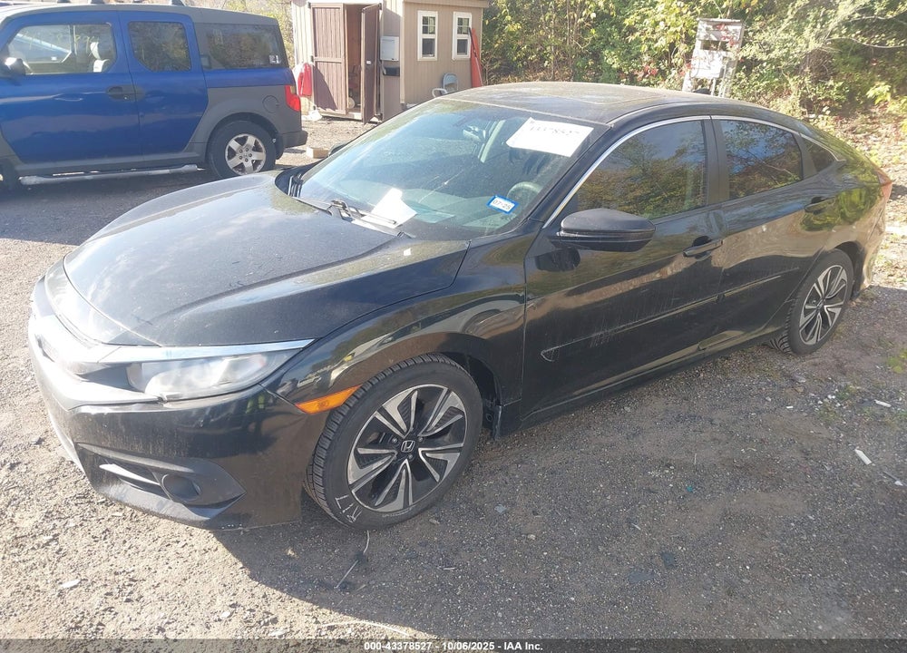 2017 HONDA CIVIC VIN: 19XFC1F33HE007181