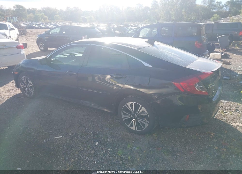 2017 HONDA CIVIC VIN: 19XFC1F33HE007181