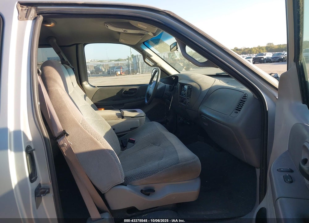 2001 FORD F-150 LARIAT/XL/XLT VIN: 1FTRX17L51NA33640