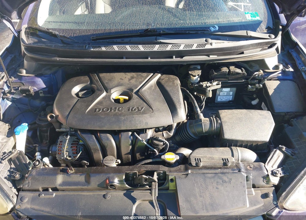 2012 HYUNDAI ELANTRA VIN: 5NPDH4AE9CH069062