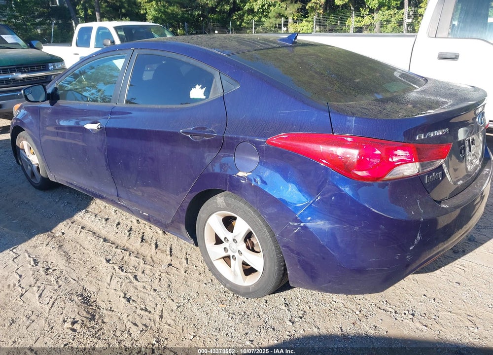2012 HYUNDAI ELANTRA VIN: 5NPDH4AE9CH069062