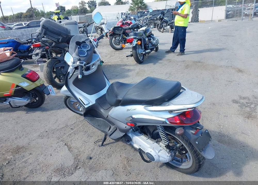 2007 PIAGGIO BV 250 VIN: ZAPM289L275102001