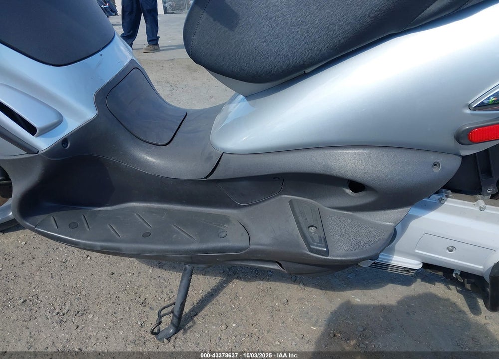 2007 PIAGGIO BV 250 VIN: ZAPM289L275102001