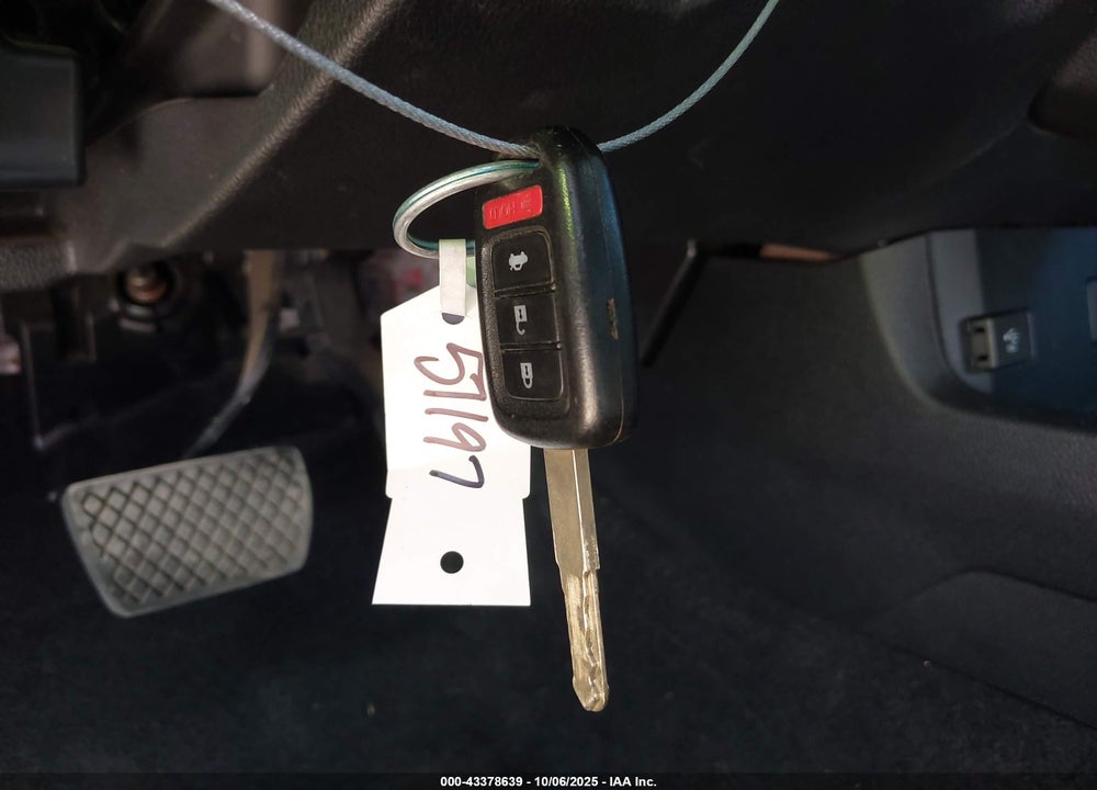 2017 HONDA CIVIC VIN: 2HGFC2F5XHH557197